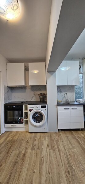 Decebal, str. Voronet, ac, tv